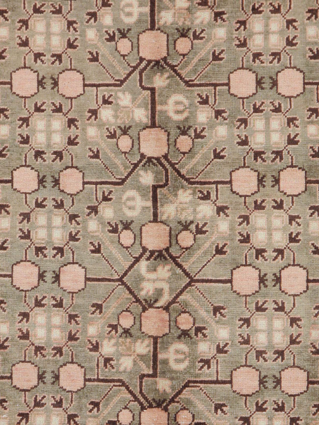 Vintage East Turkestan Khotan Carpet, No.14761 - Galerie Shabab