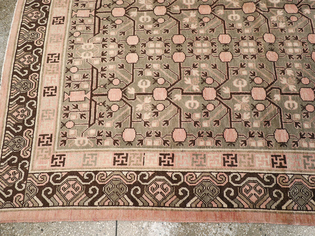 Vintage East Turkestan Khotan Carpet, No.14761 - Galerie Shabab