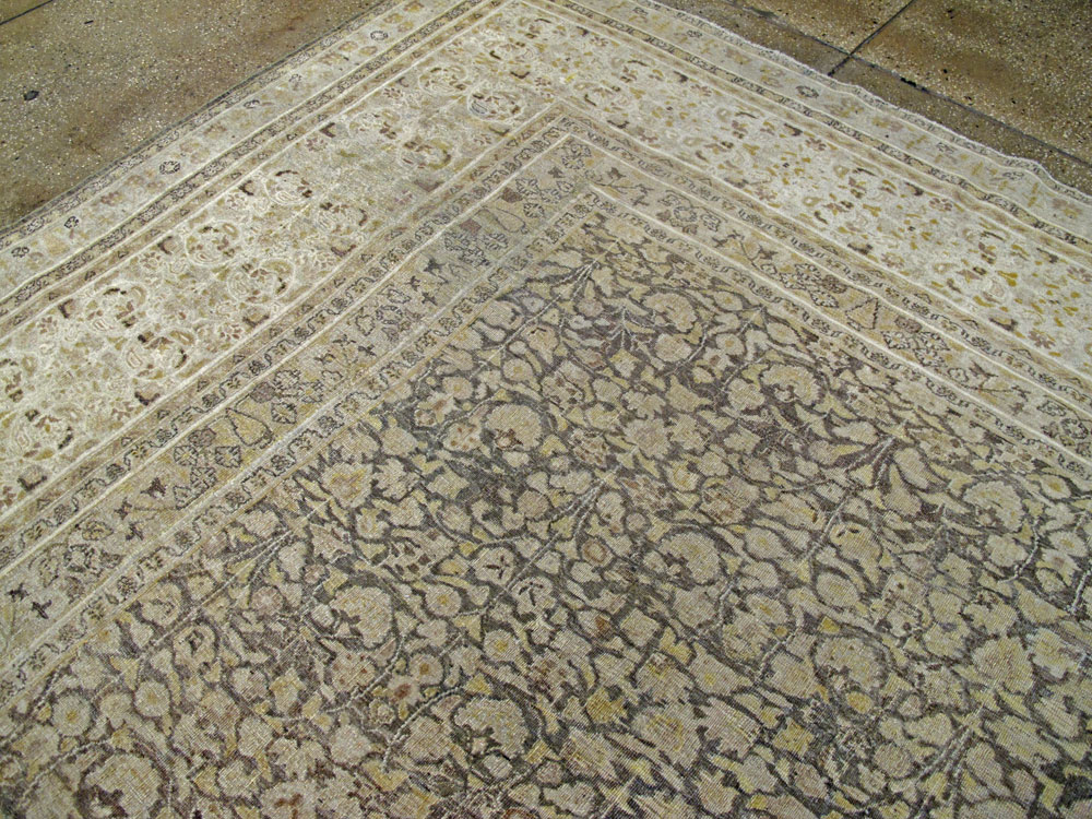 Antique Persian Khorossan Carpet, No.14797 - Galerie Shabab