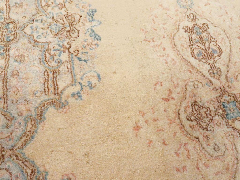 Vintage Persian Kerman Rug, No.14817 - Galerie Shabab