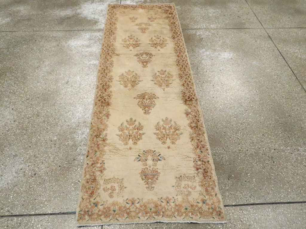 Vintage Persian Kerman Runner, No.14819 - Galerie Shabab