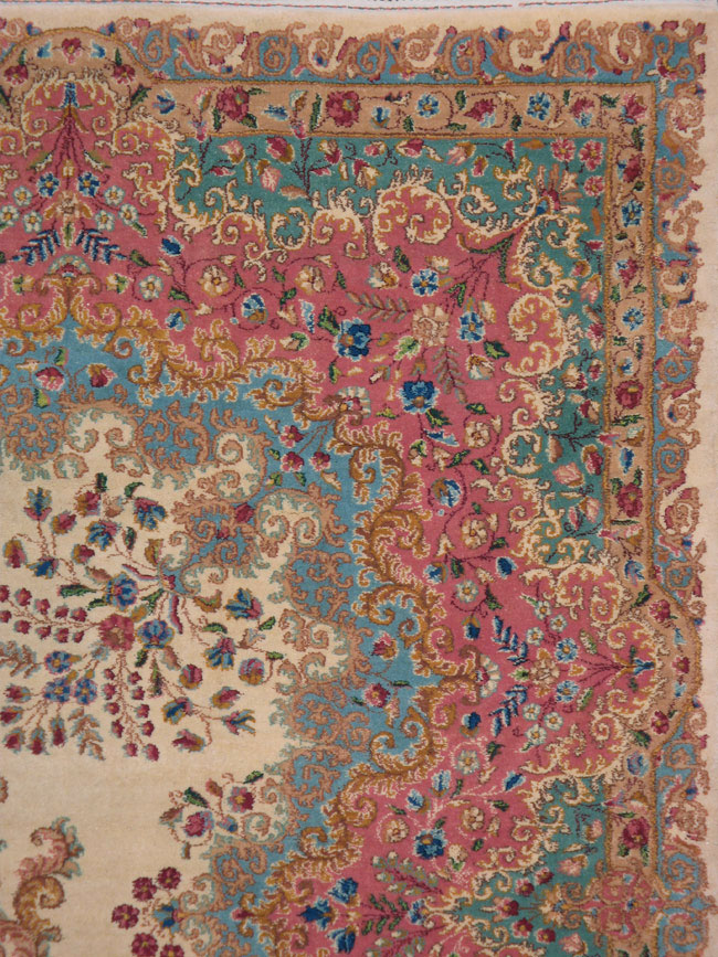 Vintage Persian Kerman Carpet, No.14824 - Galerie Shabab