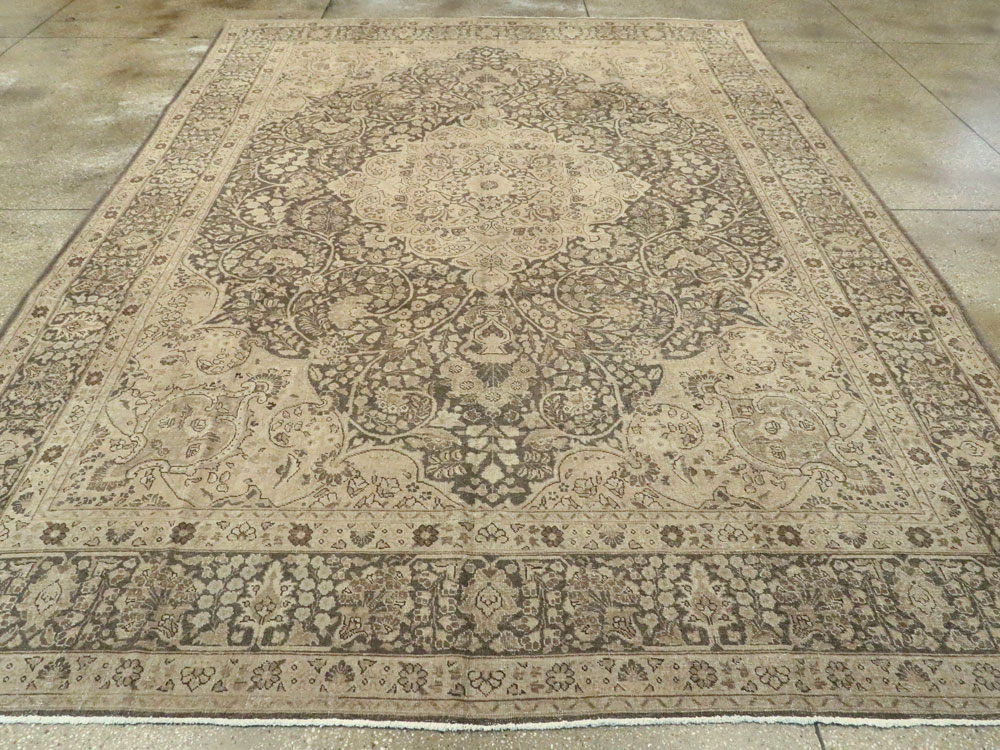 Antique Persian Tabriz Carpet, No.14837 - Galerie Shabab