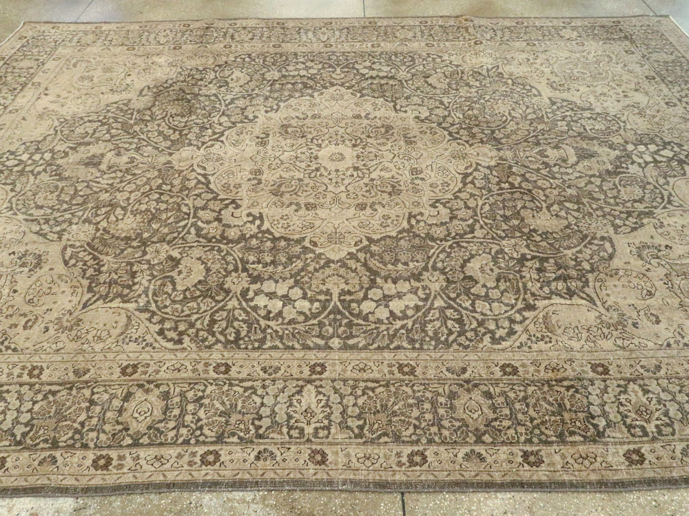 Antique Persian Tabriz Carpet, No.14837 - Galerie Shabab
