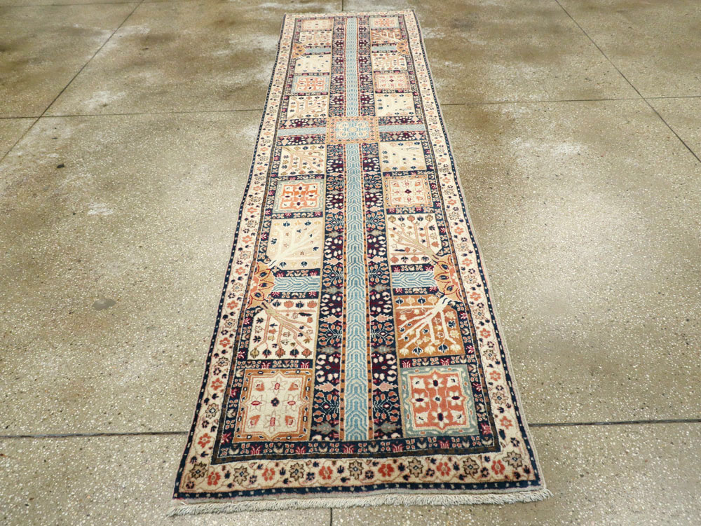 Antique Persian Garden Tabriz Runner, No.14848 - Galerie Shabab
