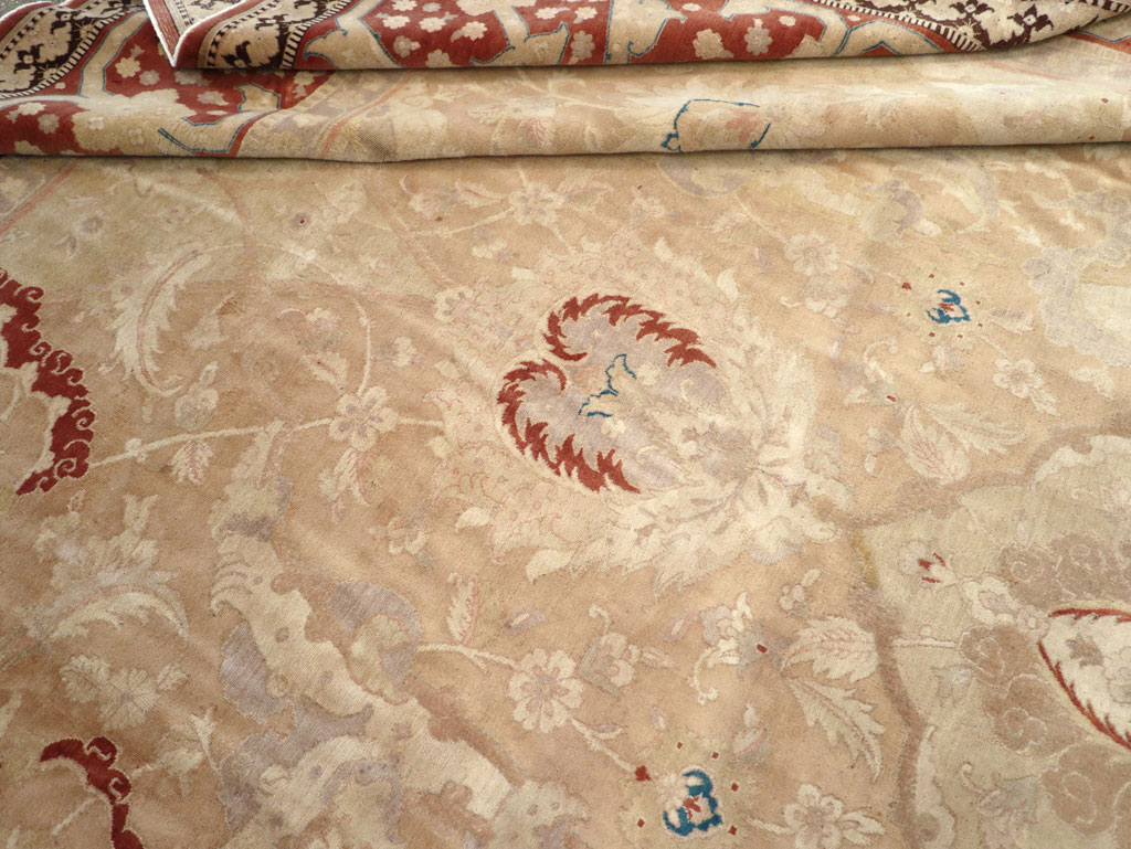 Antique Persian Tabriz Carpet, No.14870 - Galerie Shabab