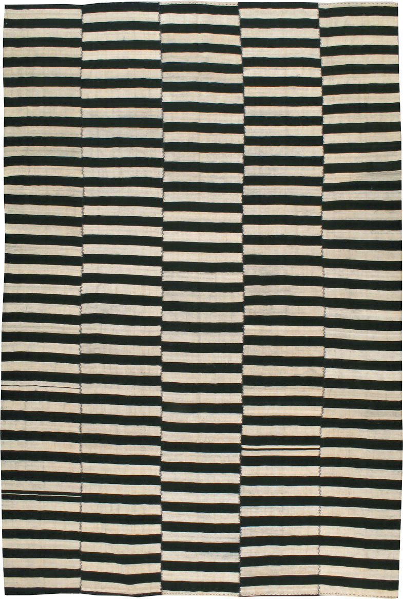 Vintage Persian Kilim, No.14872 - Galerie Shabab