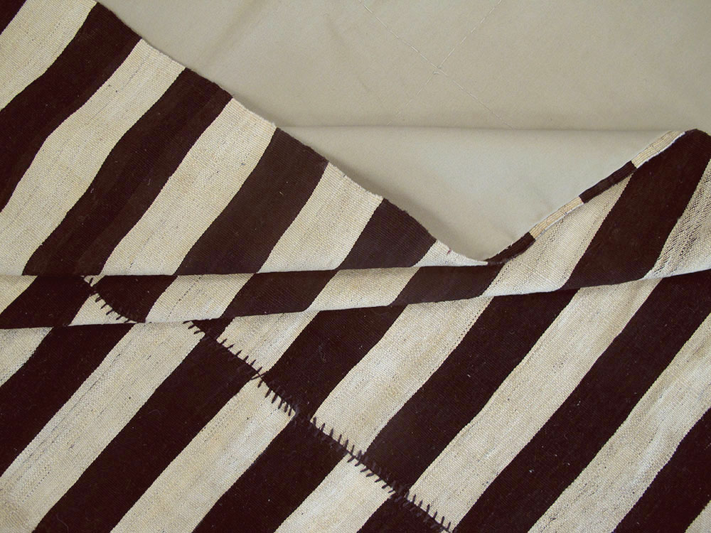 Vintage Persian Kilim, No.14872 - Galerie Shabab