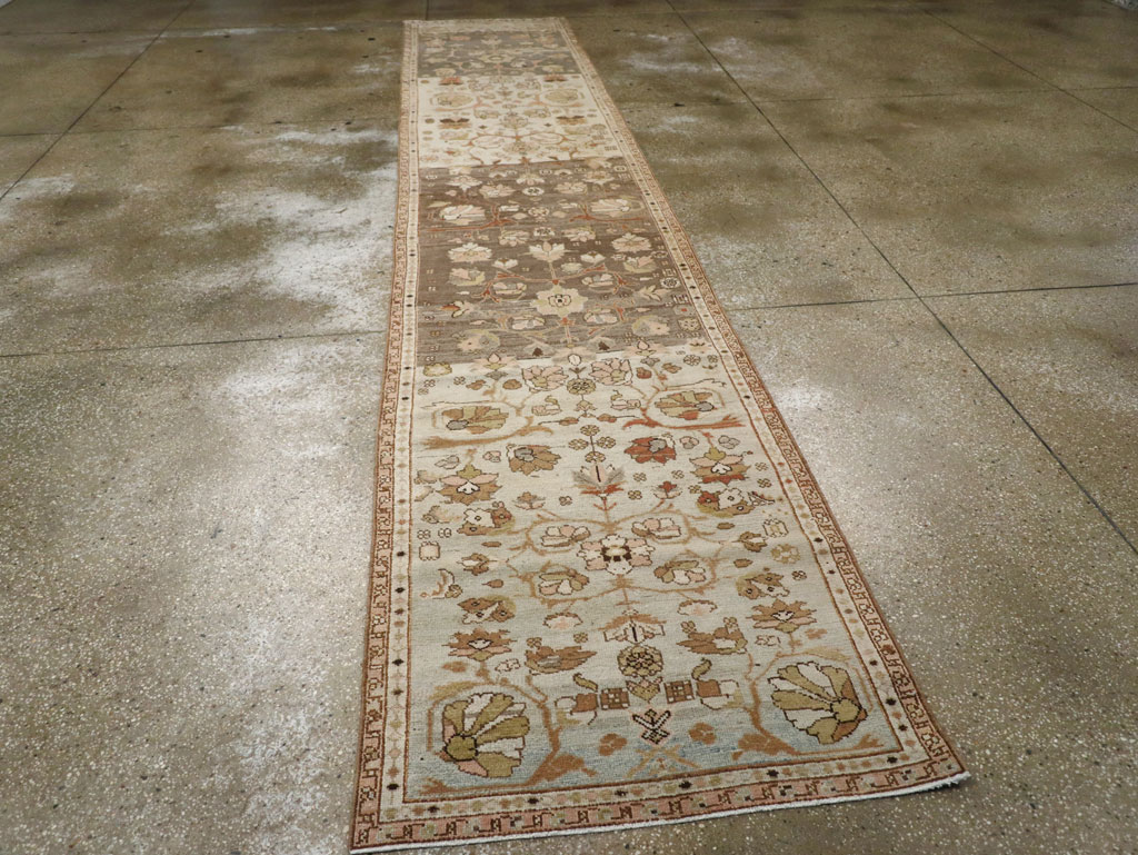 Vintage Persian Malayer Runner, No.14883 - Galerie Shabab