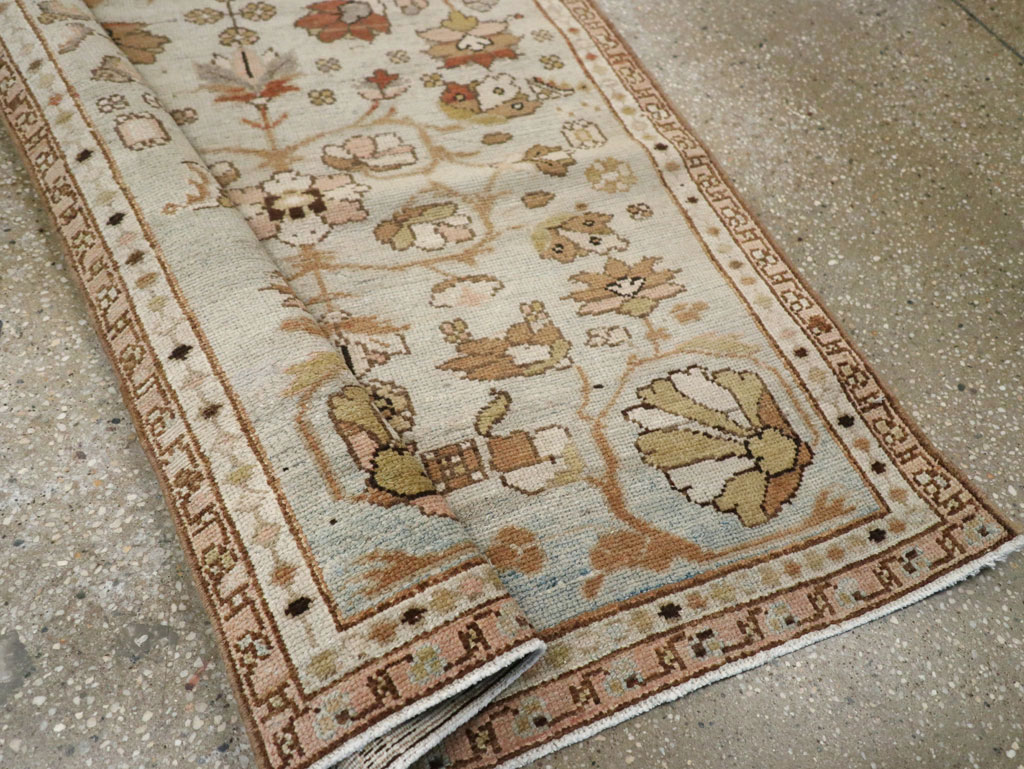 Vintage Persian Malayer Runner, No.14883 - Galerie Shabab