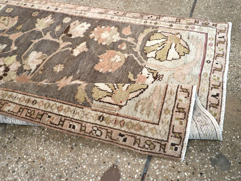 Vintage Persian Malayer Runner, No.14883 - Galerie Shabab