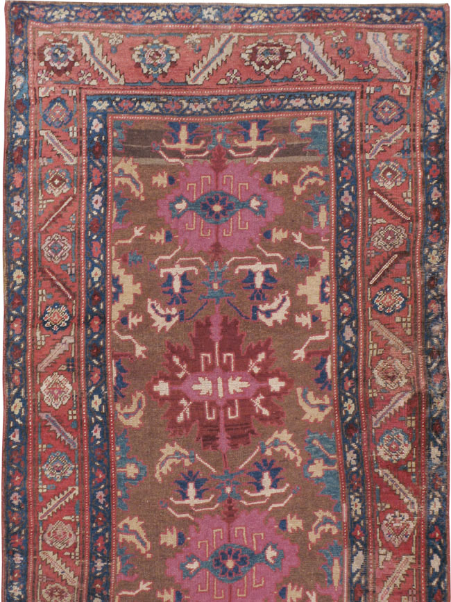 Antique Persian Bakshaish Runner, No.14896 - Galerie Shabab