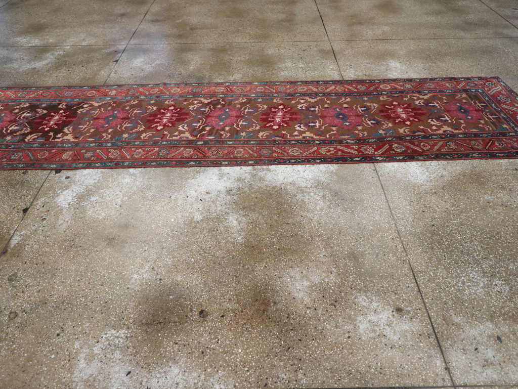 Antique Persian Bakshaish Runner, No.14896 - Galerie Shabab