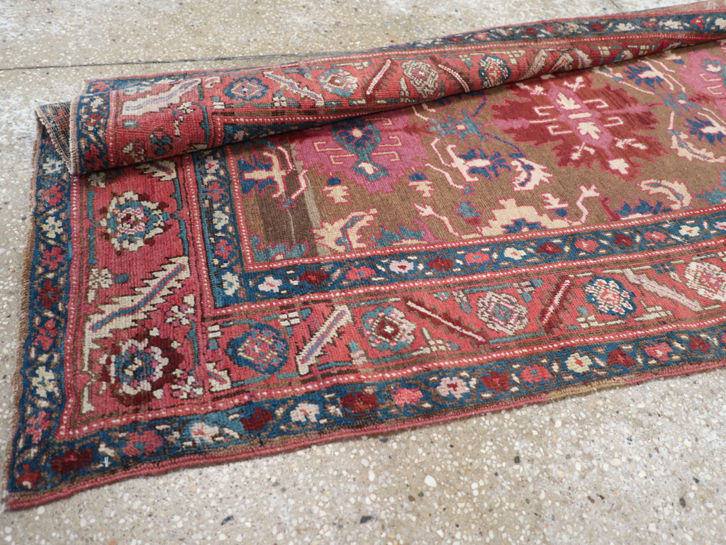 Antique Persian Bakshaish Runner, No.14896 - Galerie Shabab