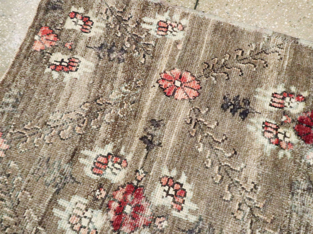 Vintage Turkish Anatolian Rug, No.14917 - Galerie Shabab