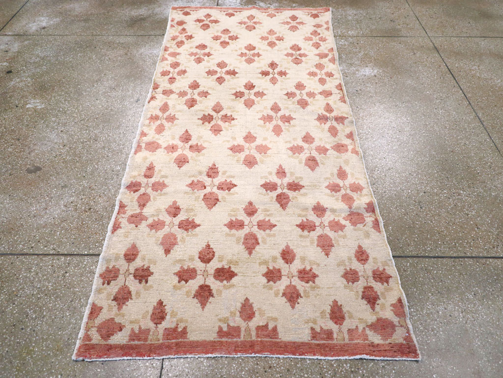 Vintage Turkish Anatolian Rug, No.14923 - Galerie Shabab