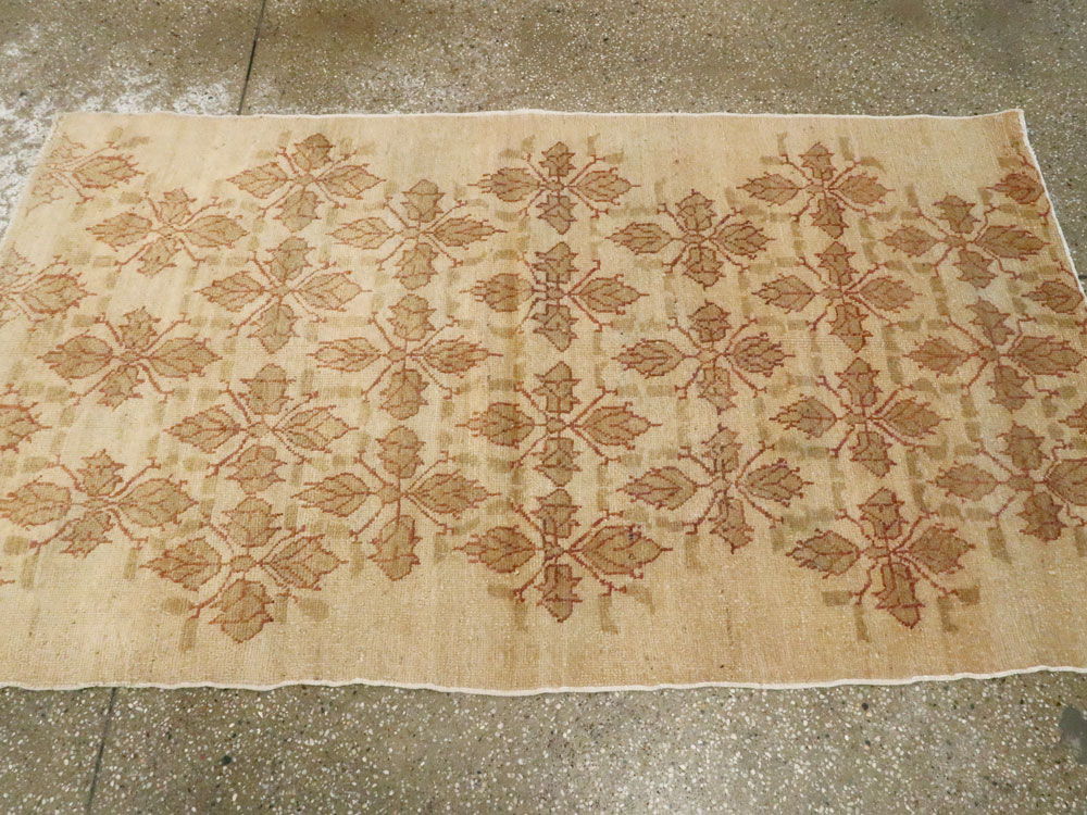 Vintage Turkish Anatolian Rug, No.14924 - Galerie Shabab
