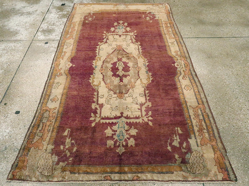 Antique Turkish Oushak Rug, No.14925 - Galerie Shabab