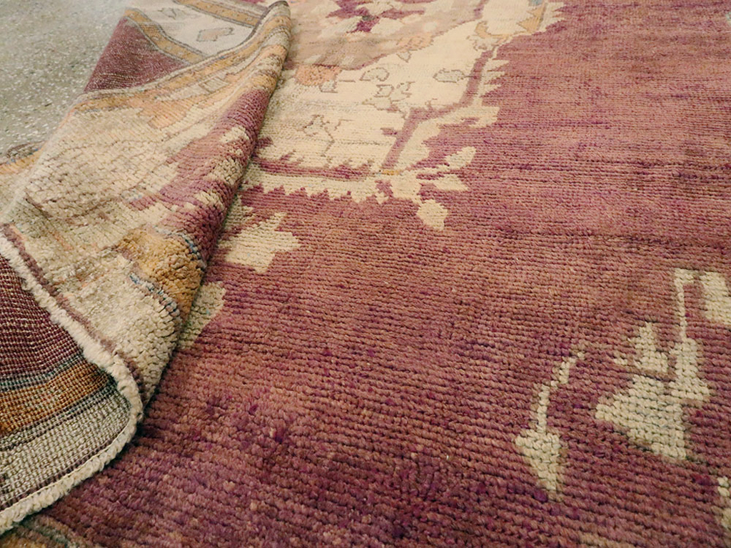 Antique Turkish Oushak Rug, No.14925 - Galerie Shabab