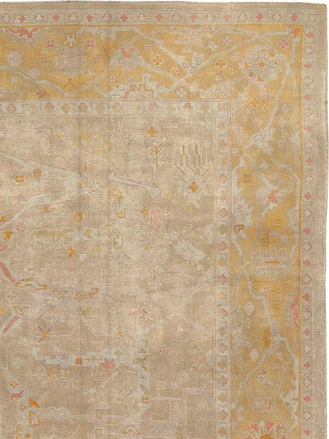 Antique Turkish Oushak Room Size Carpet, No.14933 - Galerie Shabab