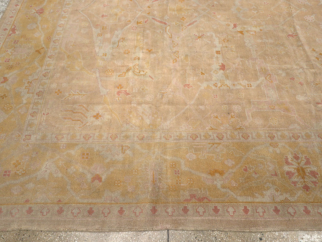 Antique Turkish Oushak Room Size Carpet, No.14933 - Galerie Shabab