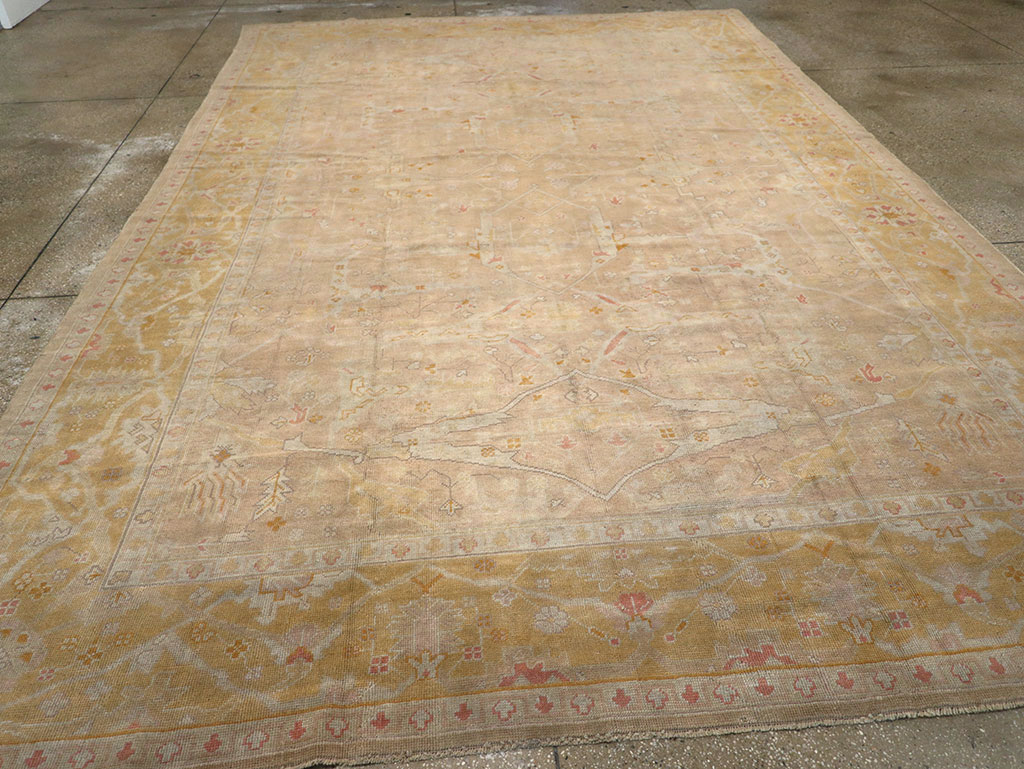 Antique Turkish Oushak Room Size Carpet, No.14933 - Galerie Shabab