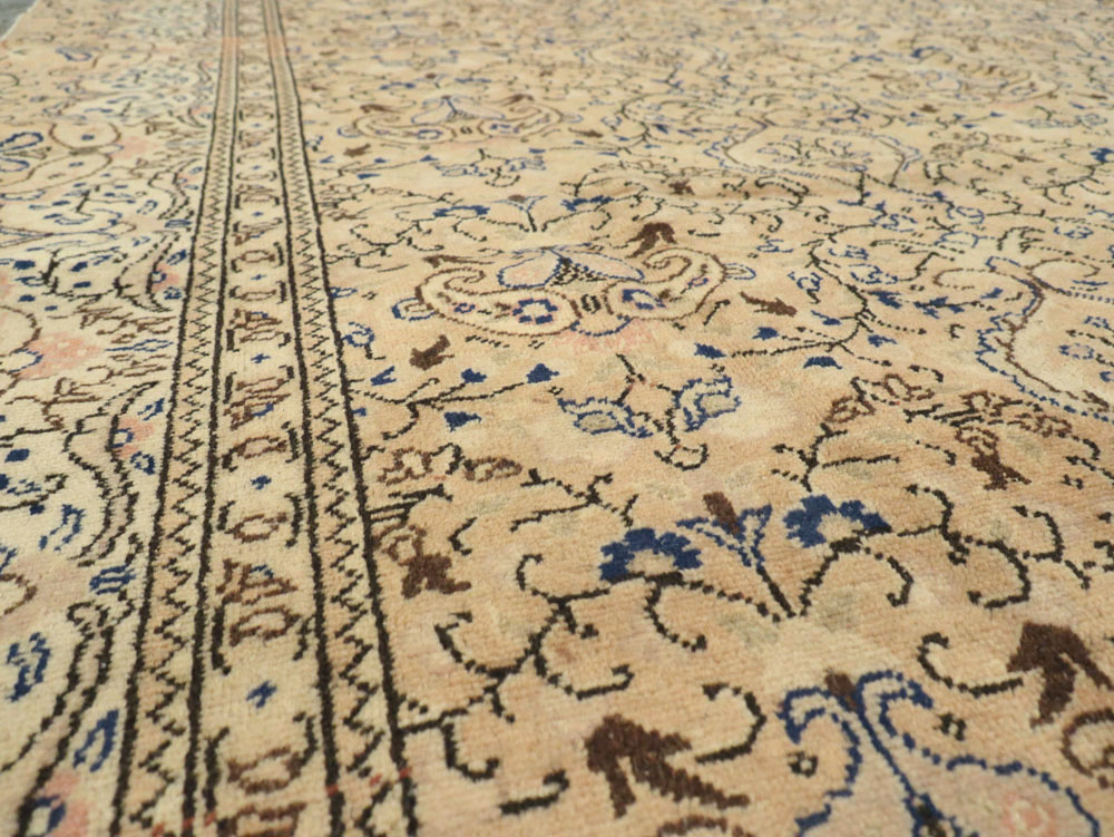 Vintage Turkish Sivas Carpet, No.14952 - Galerie Shabab