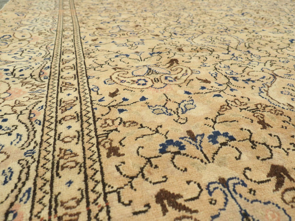 Vintage Turkish Sivas Carpet, No.14952 - Galerie Shabab