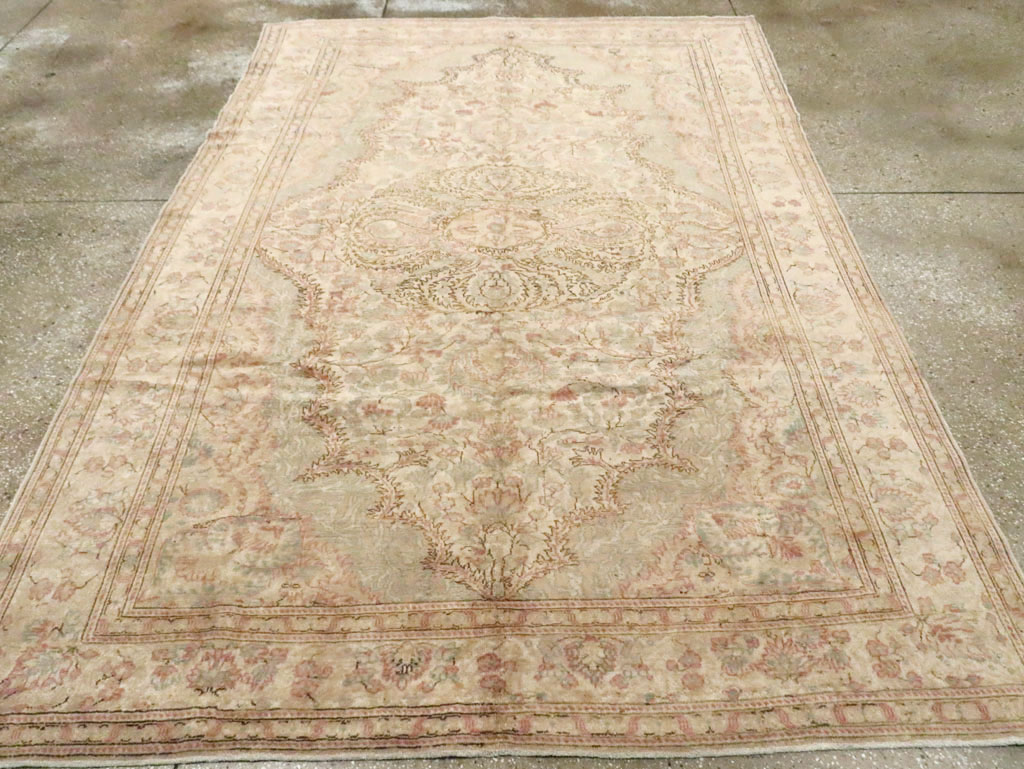 Vintage Turkish Sivas Carpet, No.14956 - Galerie Shabab