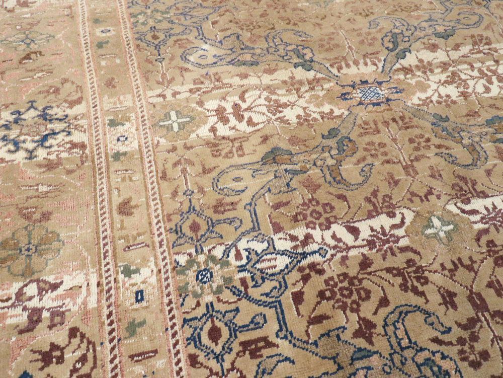 Vintage Turkish Sivas Carpet, No.14960 - Galerie Shabab