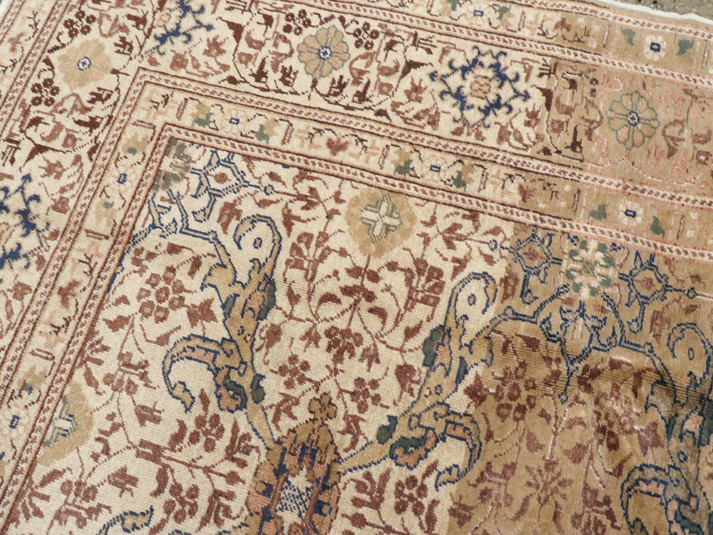 Vintage Turkish Sivas Carpet, No.14960 - Galerie Shabab