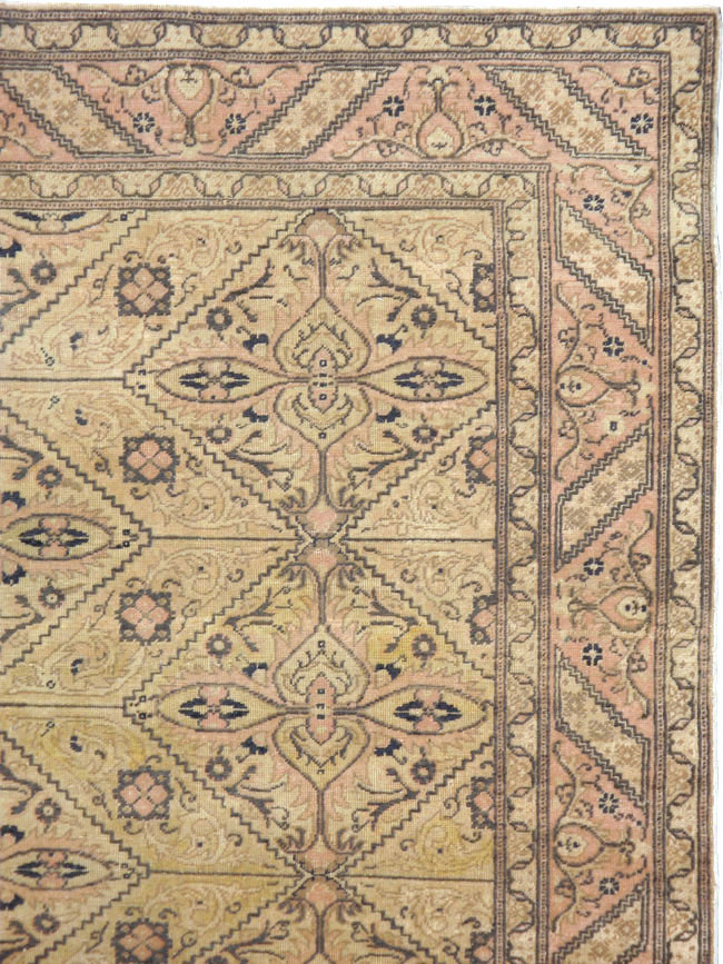 Vintage Turkish Sivas Carpet, No.14966 - Galerie Shabab