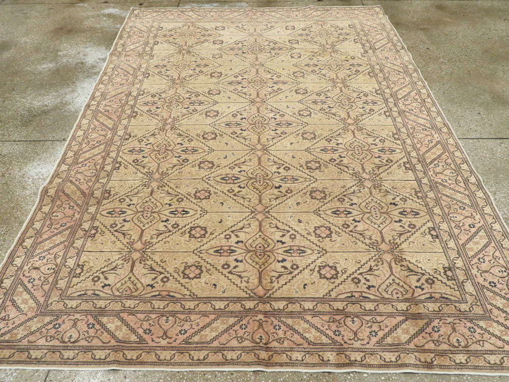 Vintage Turkish Sivas Carpet, No.14966 - Galerie Shabab