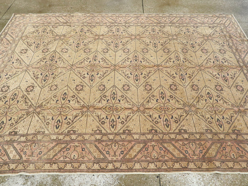 Vintage Turkish Sivas Carpet, No.14966 - Galerie Shabab