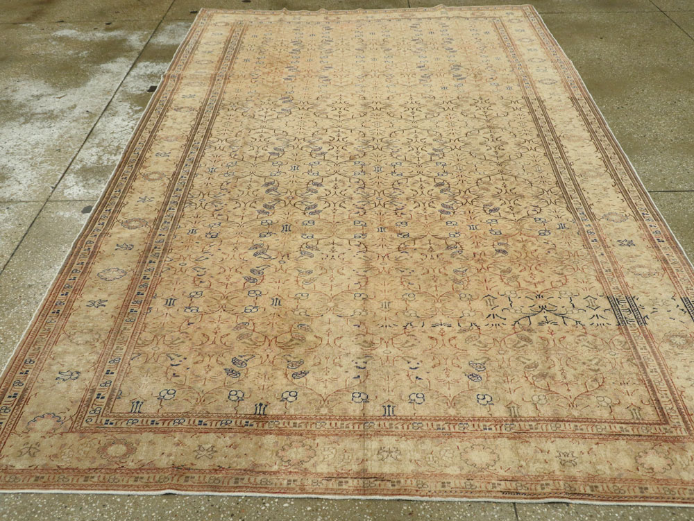 Vintage Turkish Sivas Carpet, No.14970 - Galerie Shabab