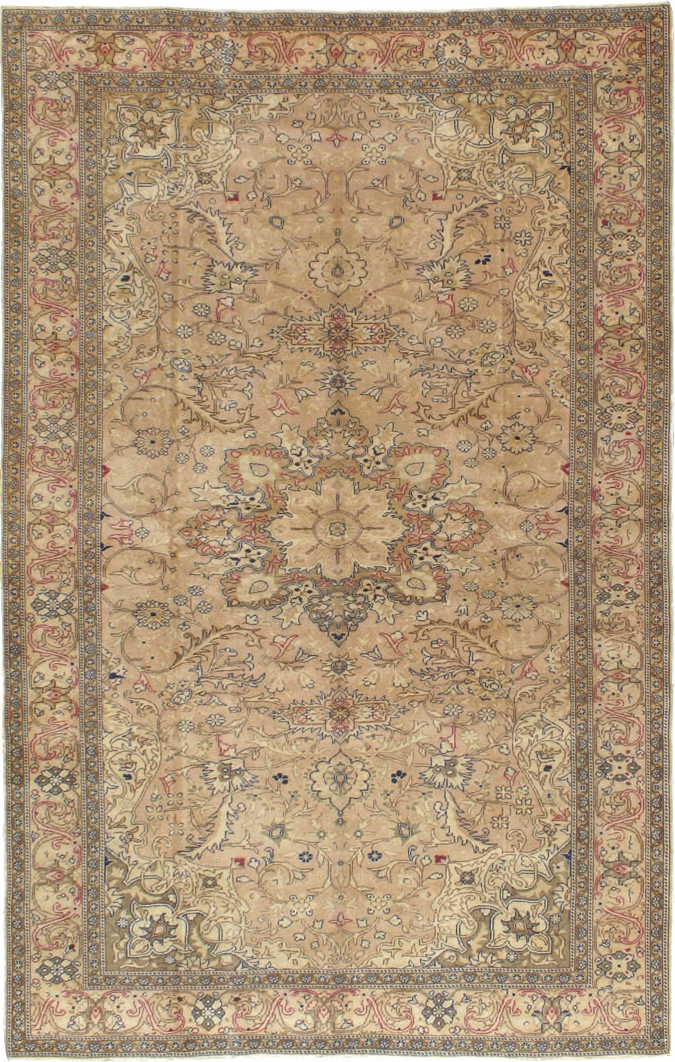 Vintage Turkish Sivas Carpet, No.14972 - Galerie Shabab