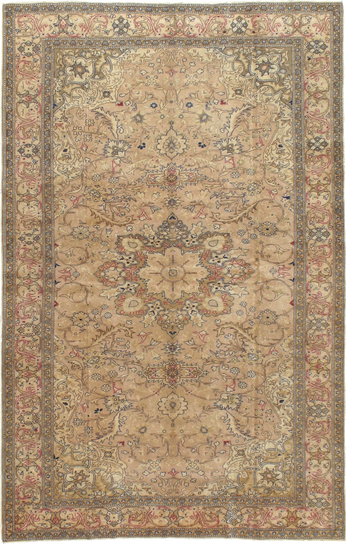 Vintage Turkish Sivas Carpet, No.14972 - Galerie Shabab