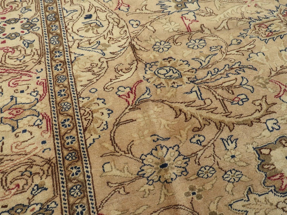 Vintage Turkish Sivas Carpet, No.14972 - Galerie Shabab