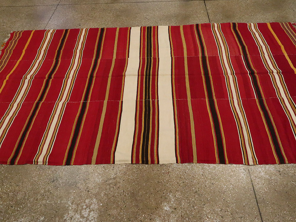 Vintage Turkish Kilim, No.14976 - Galerie Shabab