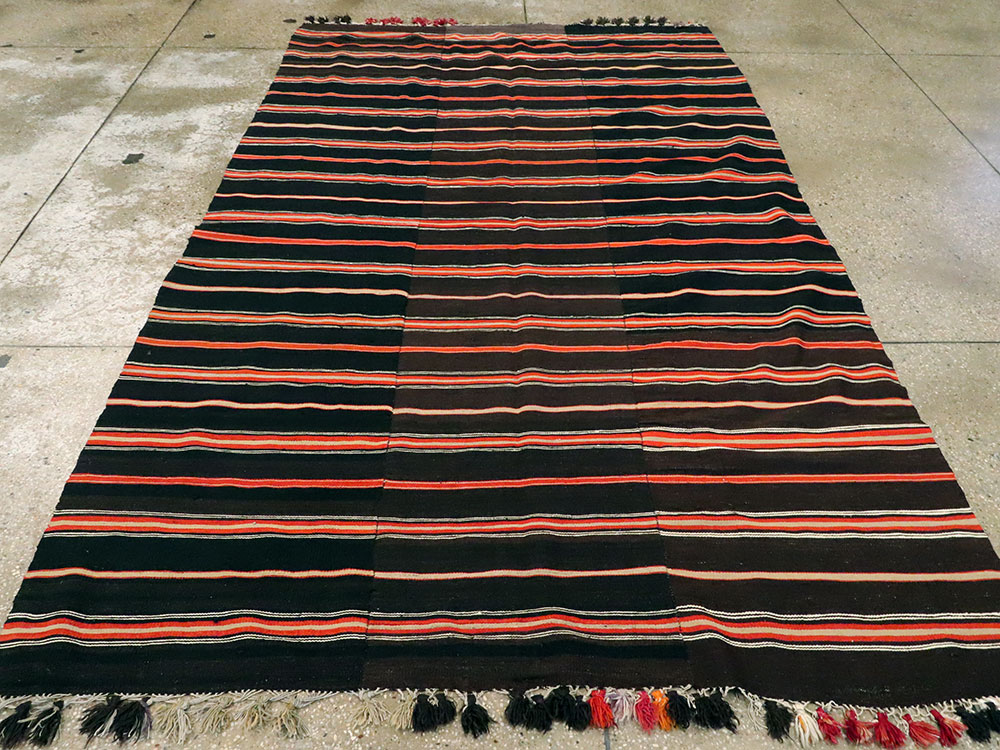 Vintage Turkish Kilim, No.14979 - Galerie Shabab