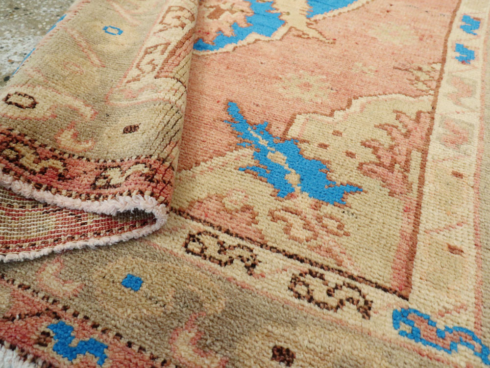 Vintage Turkish Anatolian Rug, No.14989 - Galerie Shabab