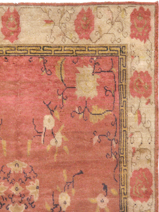Vintage Turkish Anatolian Accent Rug, No.14990 - Galerie Shabab