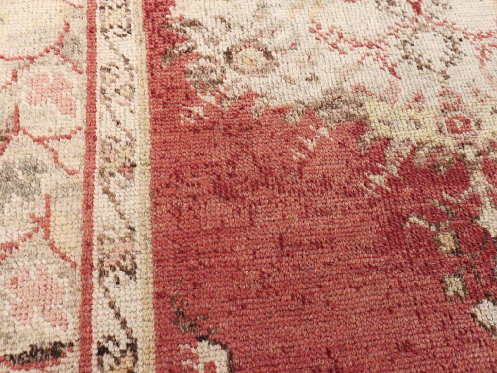 Antique  Turkish Oushak Rug, No.15013 - Galerie Shabab