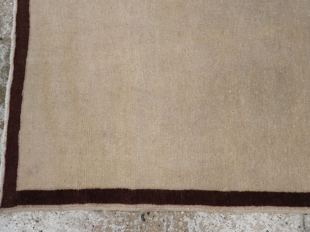 Vintage Turkish Anatolian Throw Rug, No.15026 - Galerie Shabab