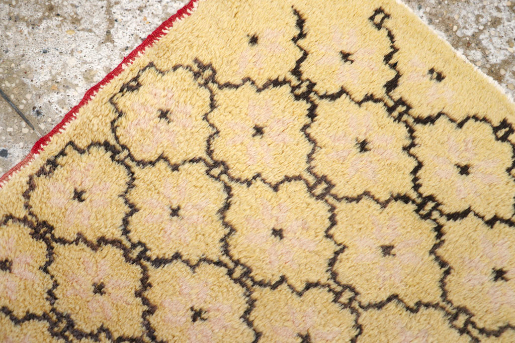 Vintage Turkish Anatolian Throw Rug, No.15028 - Galerie Shabab