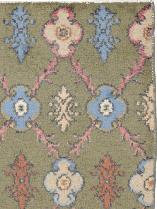 Vintage Turkish Anatolian Throw Rug, No.15036 - Galerie Shabab