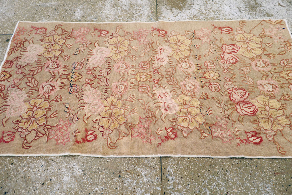 Vintage Turkish Anatolian Rug, No.15038 - Galerie Shabab