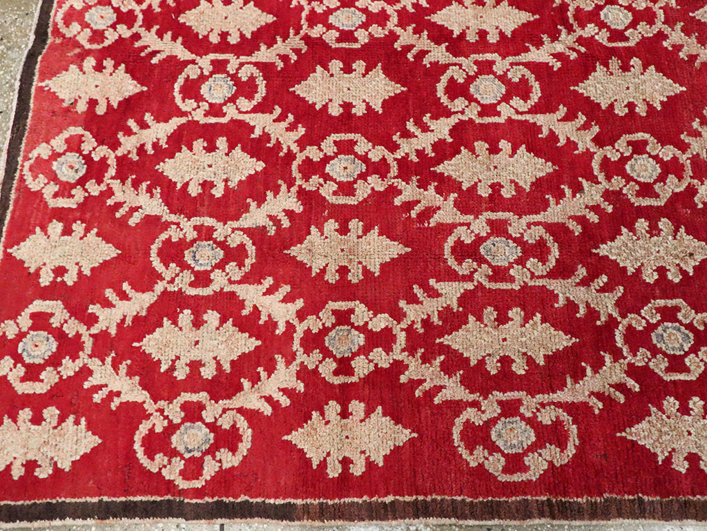 Vintage Turkish Anatolian Accent Rug, No.15041 - Galerie Shabab