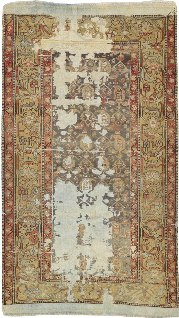 Antique Persian Distressed Kurdish Rug, No.15107 - Galerie Shabab