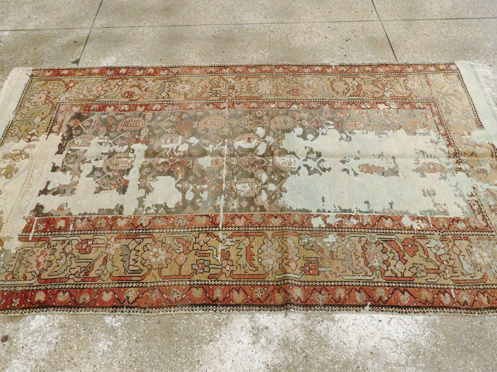 Antique Persian Distressed Kurdish Rug, No.15107 - Galerie Shabab